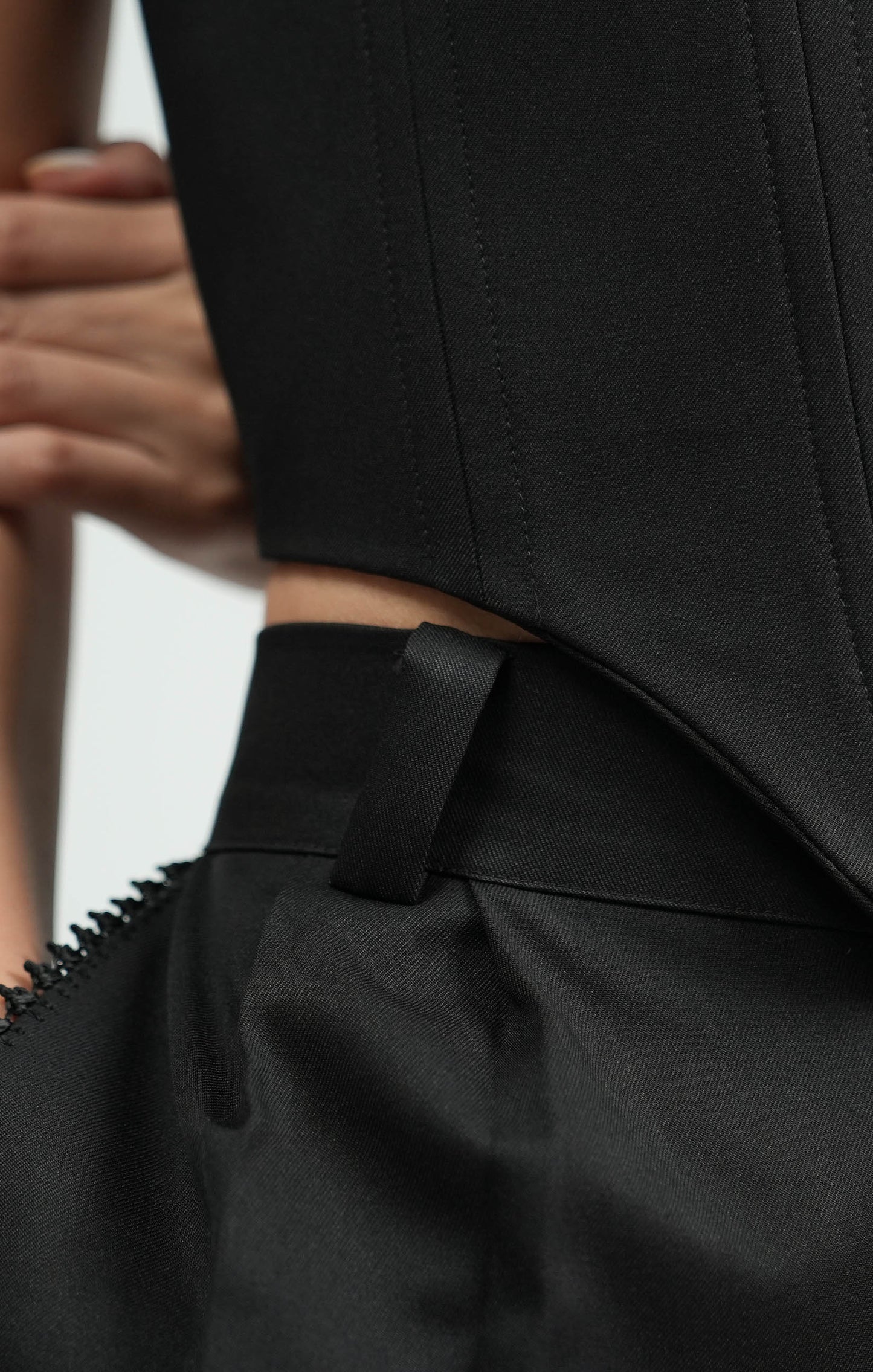 Ensemble Blazer brodé, Pantalon brodé et Corset brodé
